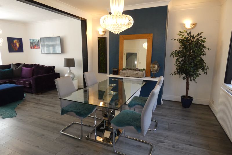 Lounge/Dining Room- click for photo gallery